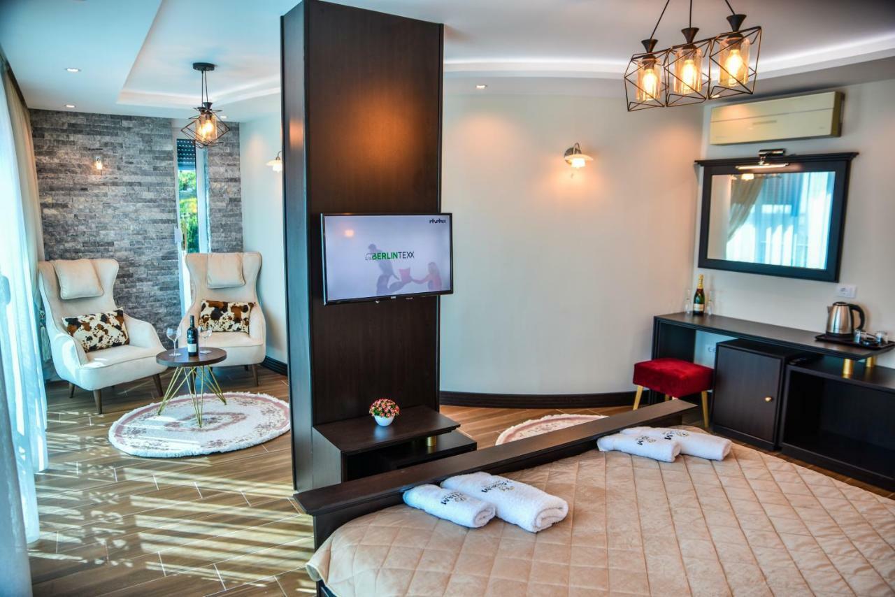 Padam Hotel & Spa ウルツィニ エクステリア 写真